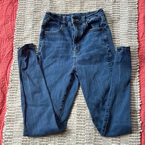 GREAT CONDITION AMERICAN EAGLE STRAIGHT LEG STRETCH